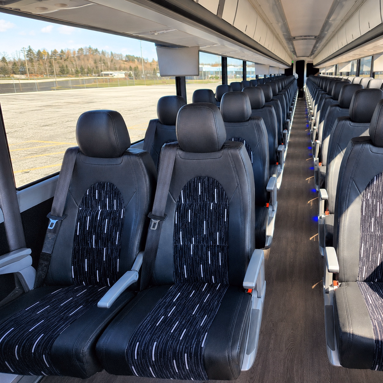 a collierville charter bus to st louis chicago and the midwest is closer than you think