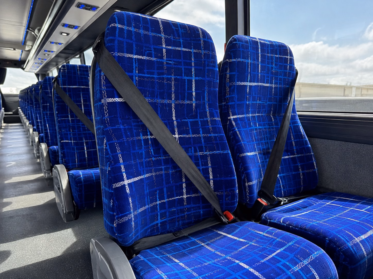 clarksville corporate events made simple with bus rentals