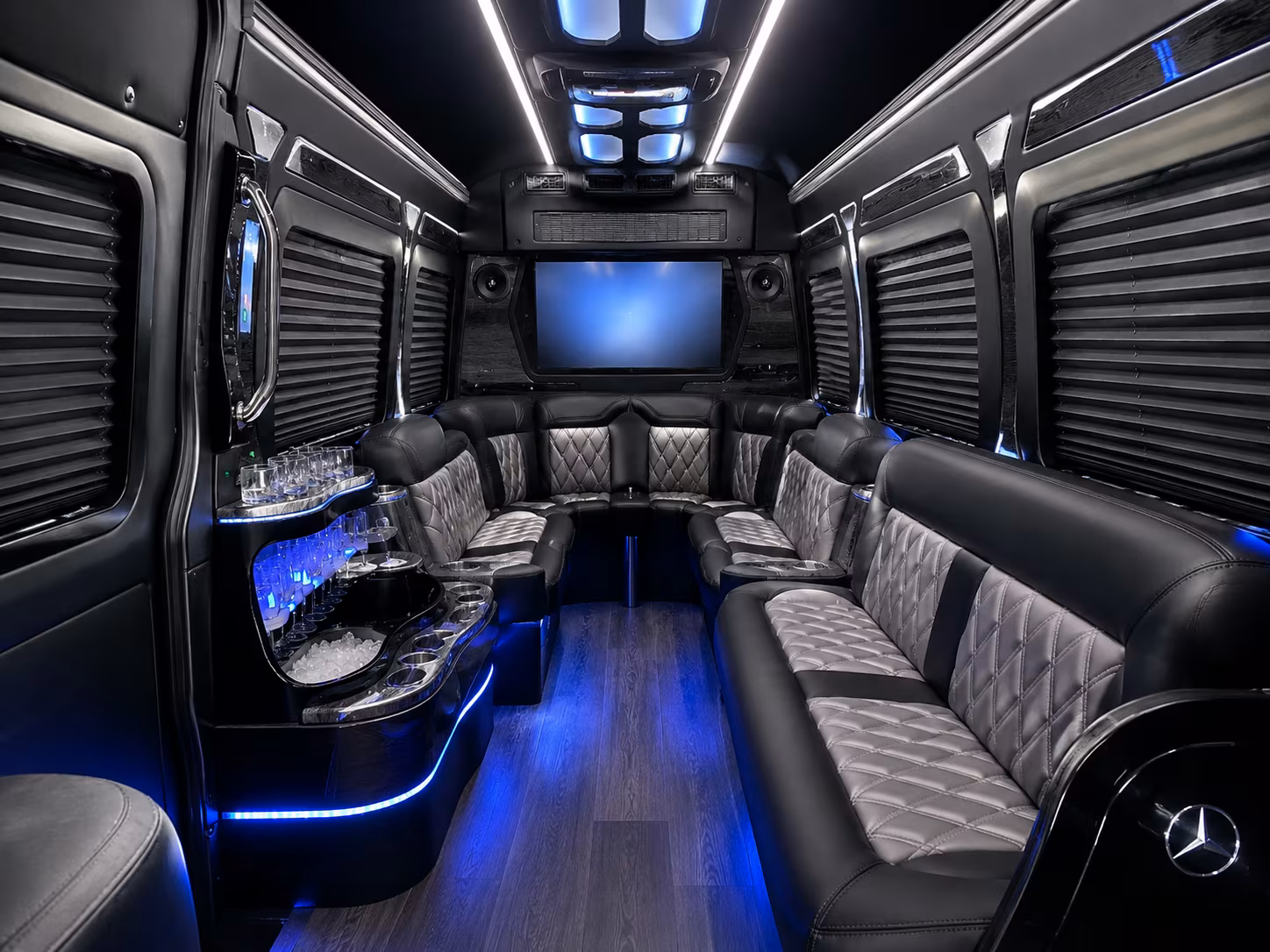collierville airport transportation onboard seating