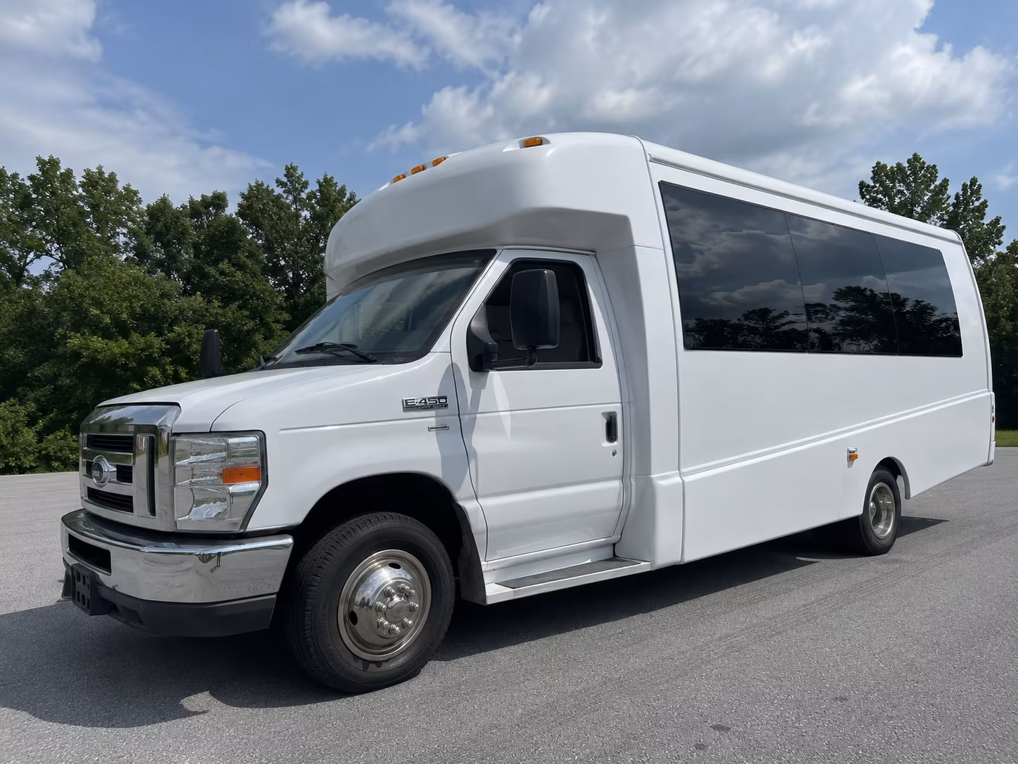 collierville quinceanera sweet 16 party bus rental