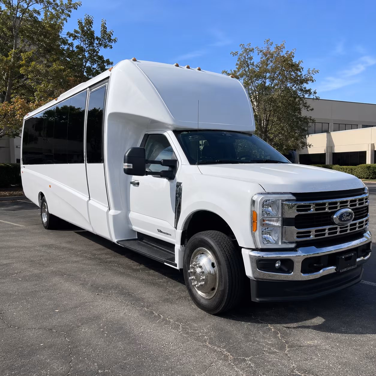 longer runs to nashville and arkansas wine country are easy with the right bus