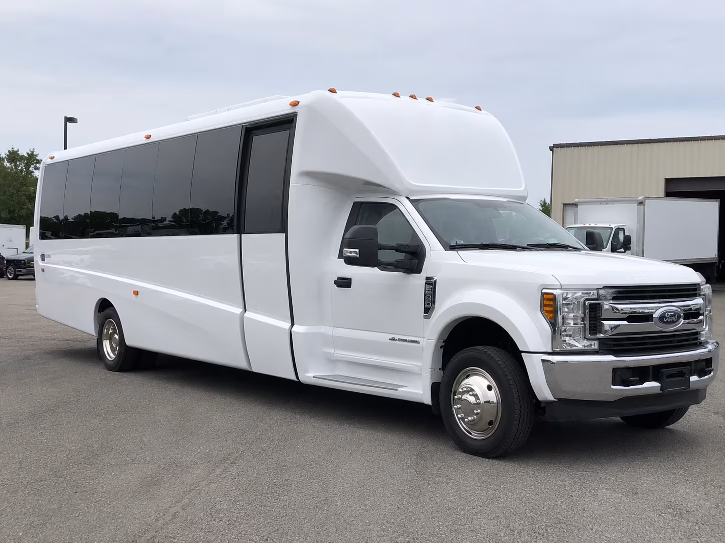 memphis charter bus transportation to memphis concerts and festivals